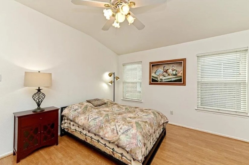 Furniture Removal + Virtual Staging before